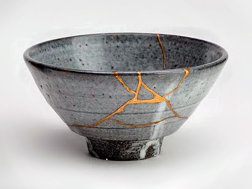 Kintsugi philosophy: the elegance of imperfection